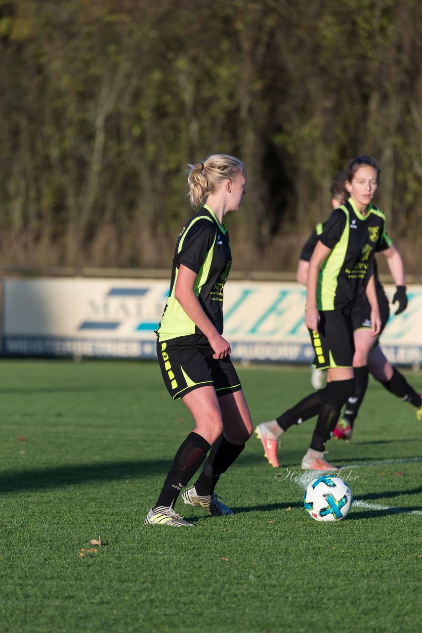 Bild 365 - Frauen TSV Vineta Audorg - SV Friesia 03 Riesum Lindholm : Ergebnis: 2:4